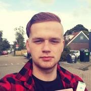 paragnost helderziende Gerrit Pieter- Welkom, Leuk dat je  wil opnemen met een van onze lichtwerkers! Mijn naam is Gerrit Pieter ik ben helderwetend, heldervoelend en leg tarot.
Ik gebruik het dek de helende kracht van het Sjamanisme. Tijdens ons consult zal ik een helende en ondersteunende factor zijn in jou proces. Veel liefs! Bel en e-mail met  paragnosten en helderzienden. Helderziende en paragnost hulplijn waar een   helderziende  en paragnost je inzichten geeft in liefde en toekomst.  