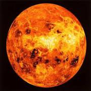 Bezoek de persoonlijke pagina van paragnost helderziende Venus